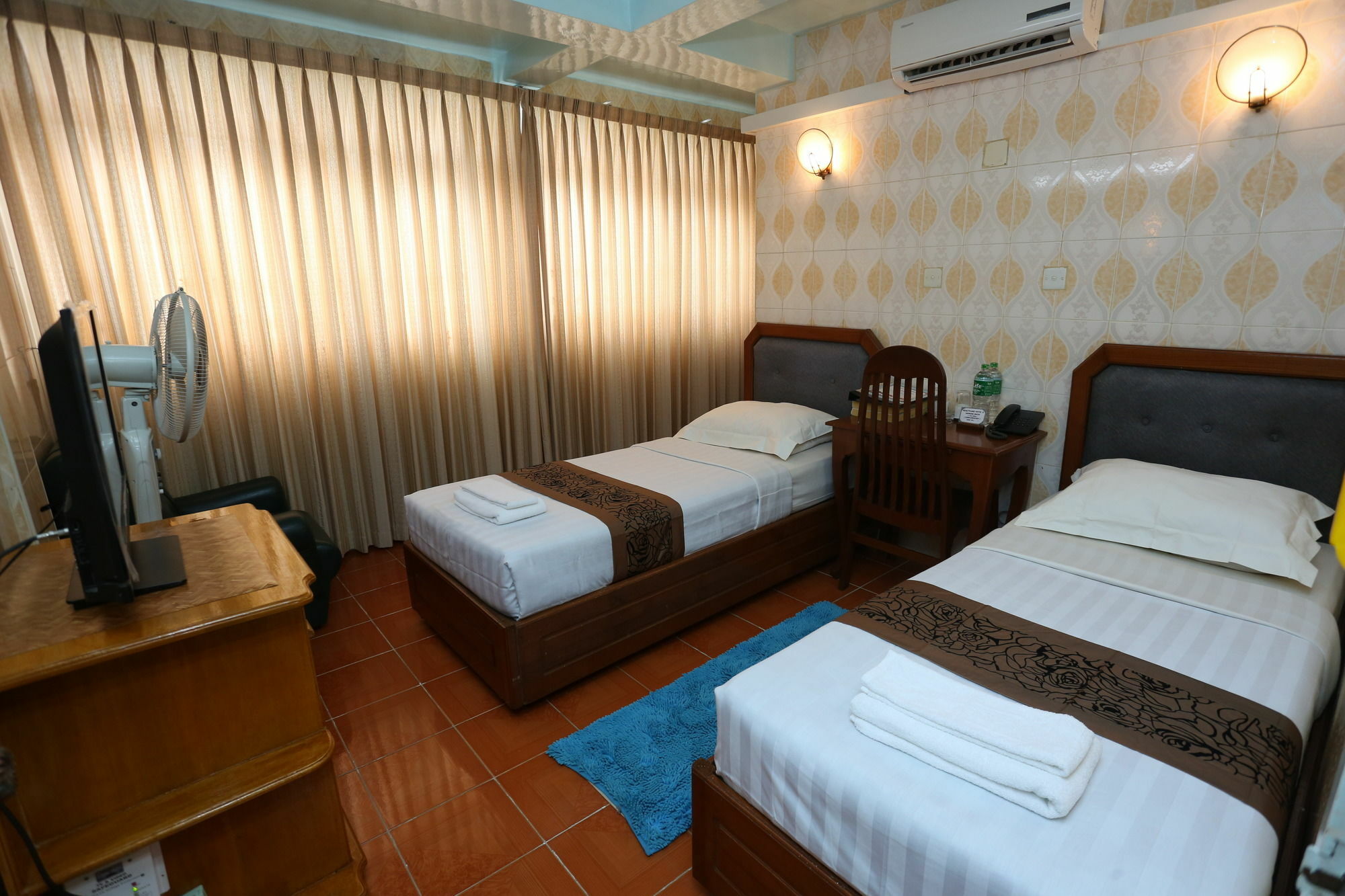 Beautyland Hotel II Yangon Extérieur photo